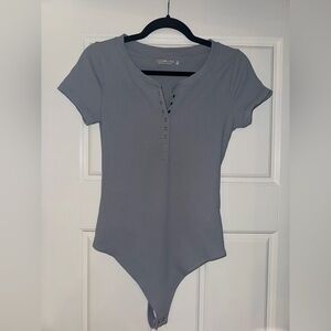 Abercrombie & Fitch Slate Gray Short Sleeve Bodysuit
